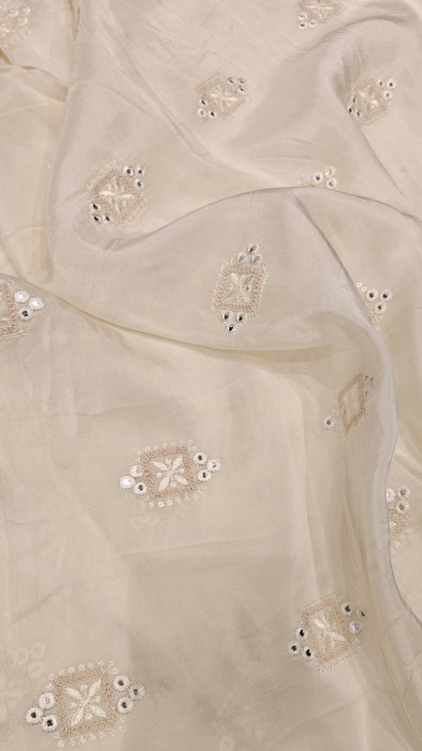Upada Silk (1106)