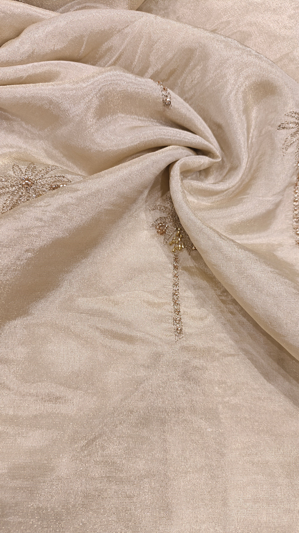 Embroidered Tissue — 1.15 m Cut Piece (#2060)