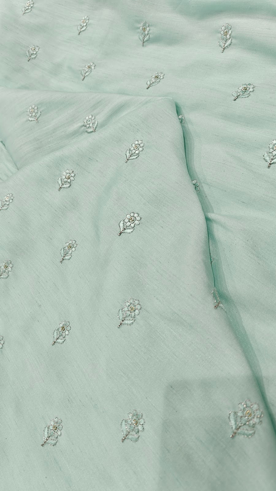 Lotus Silk (1131)