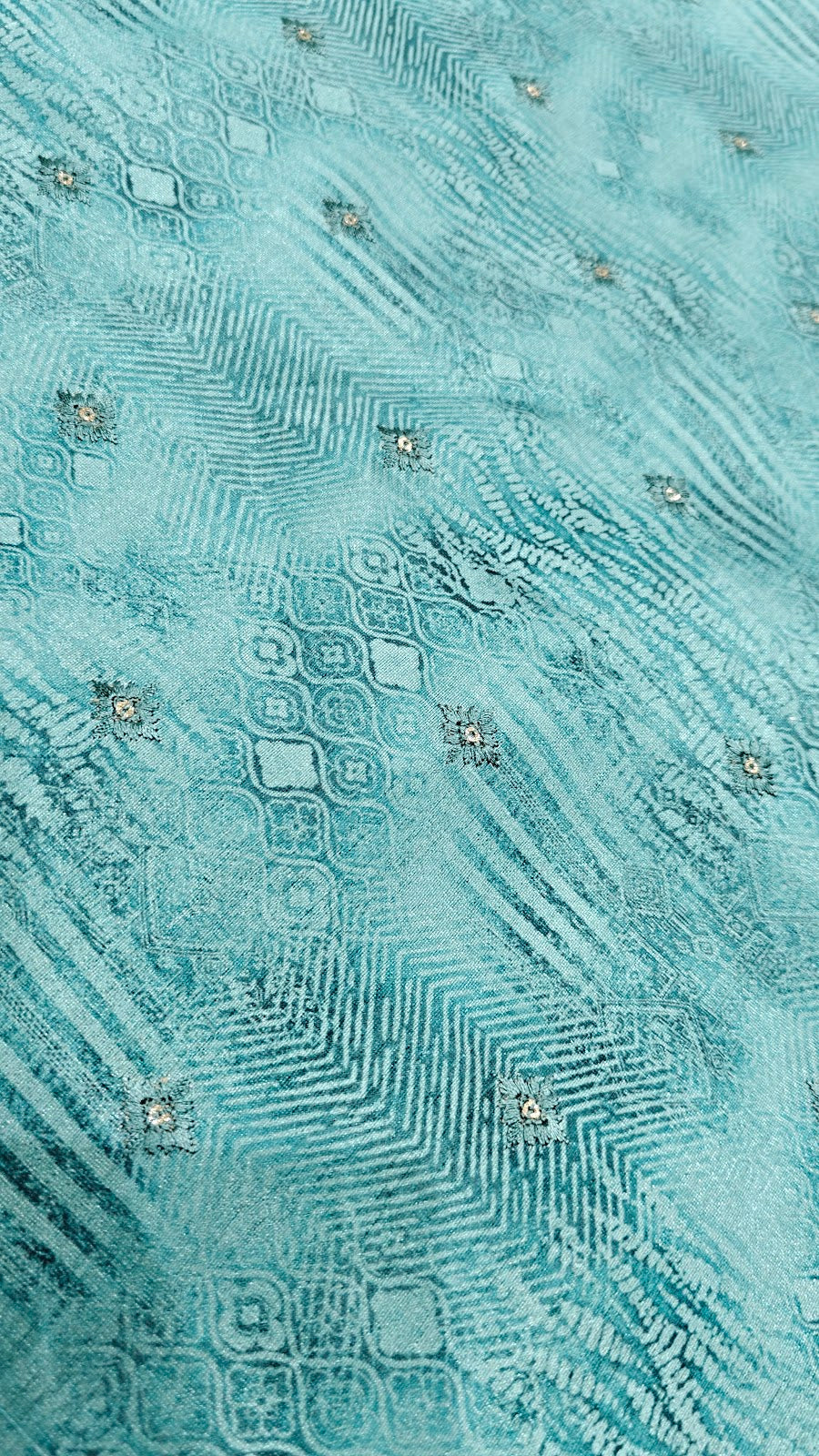 Raw Silk Embroidery (1152)