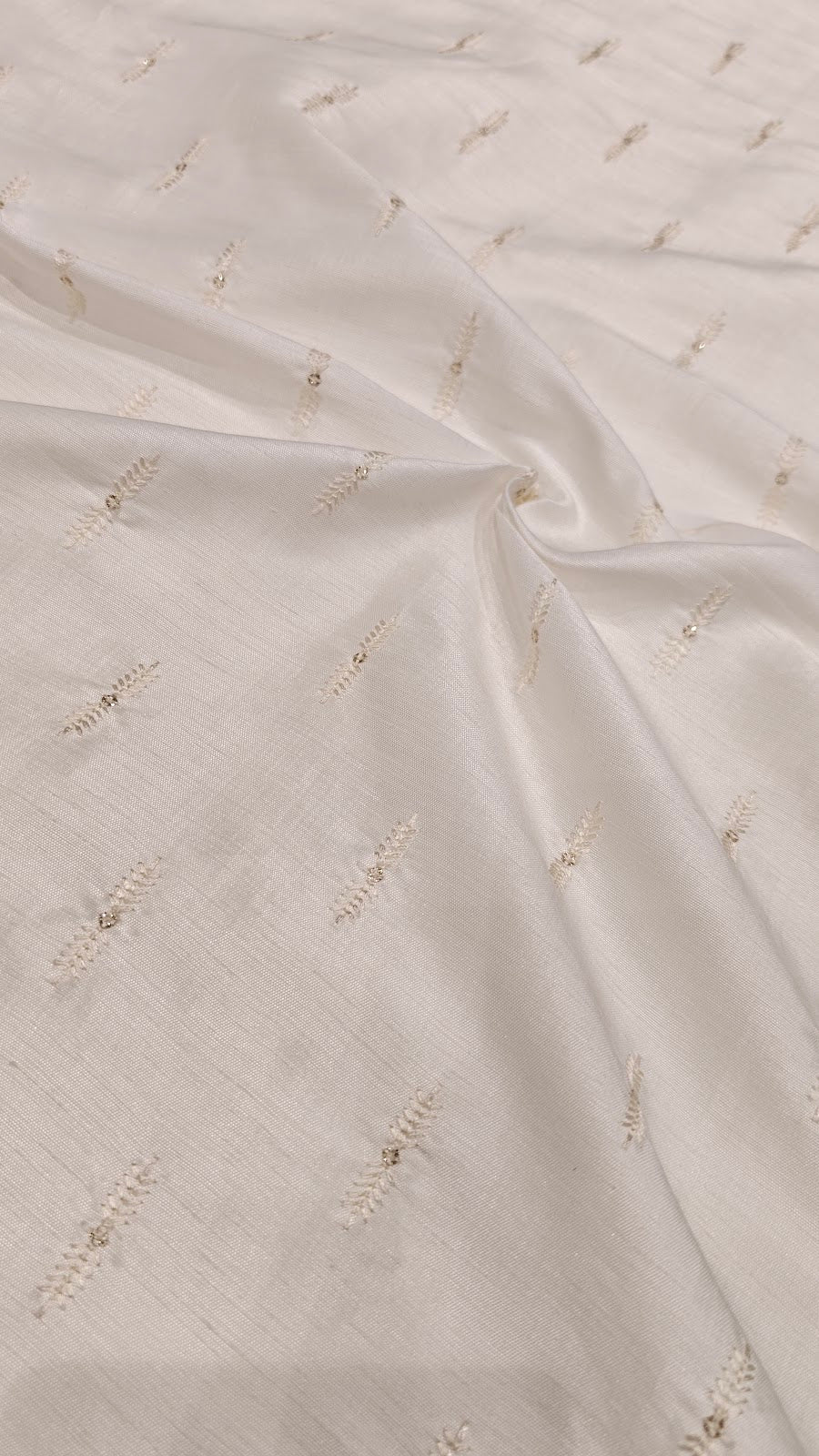 Lotus Silk (1107)