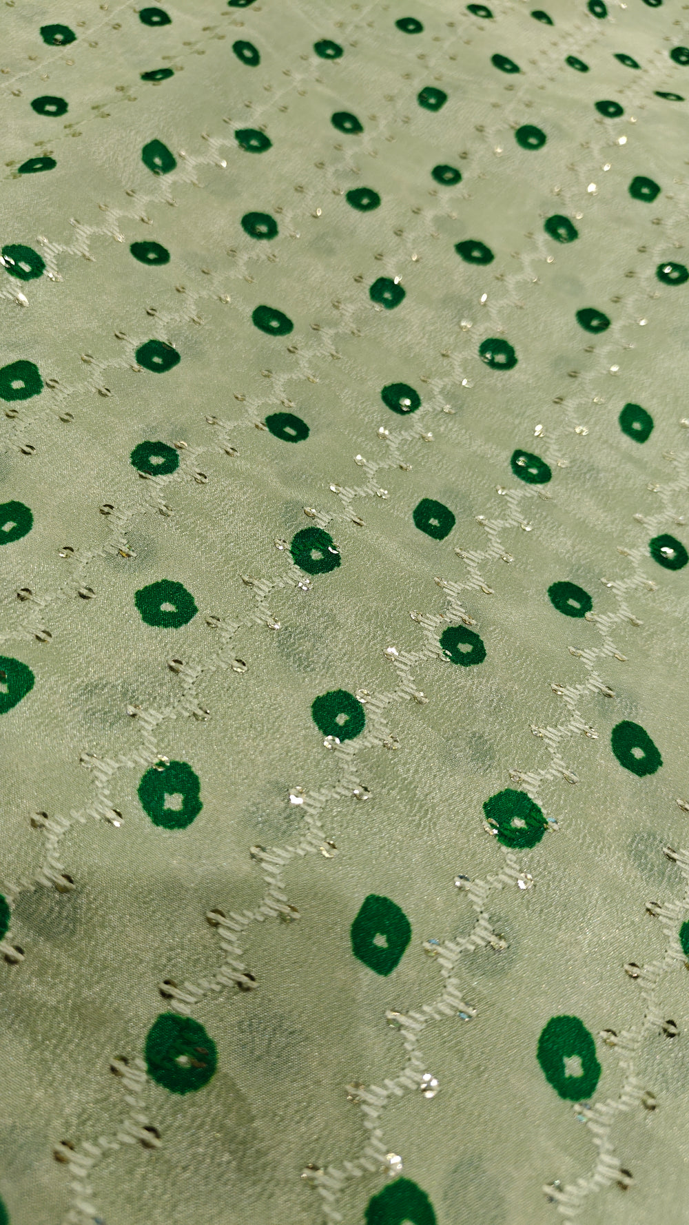 Chinon Embroidery (1414)