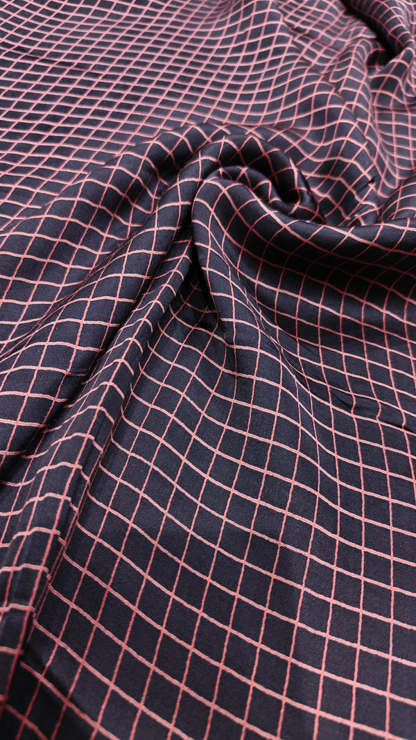 Bamber Satin(1671)