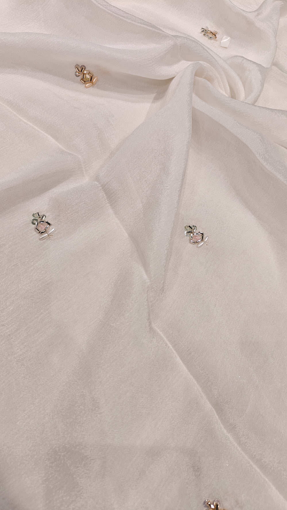 White Embroidered Chinon — 1.25 m Cut Piece (#2086)