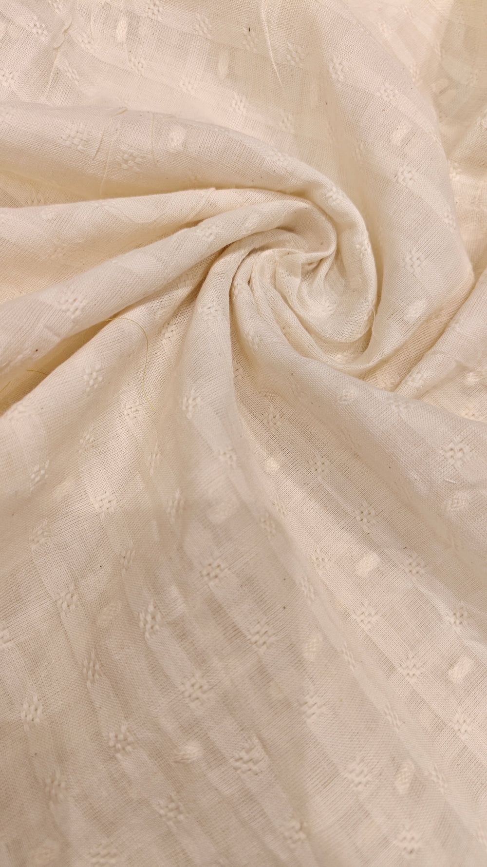 White Embroidered Cotton — 1.50 m Cut Piece (#2057)